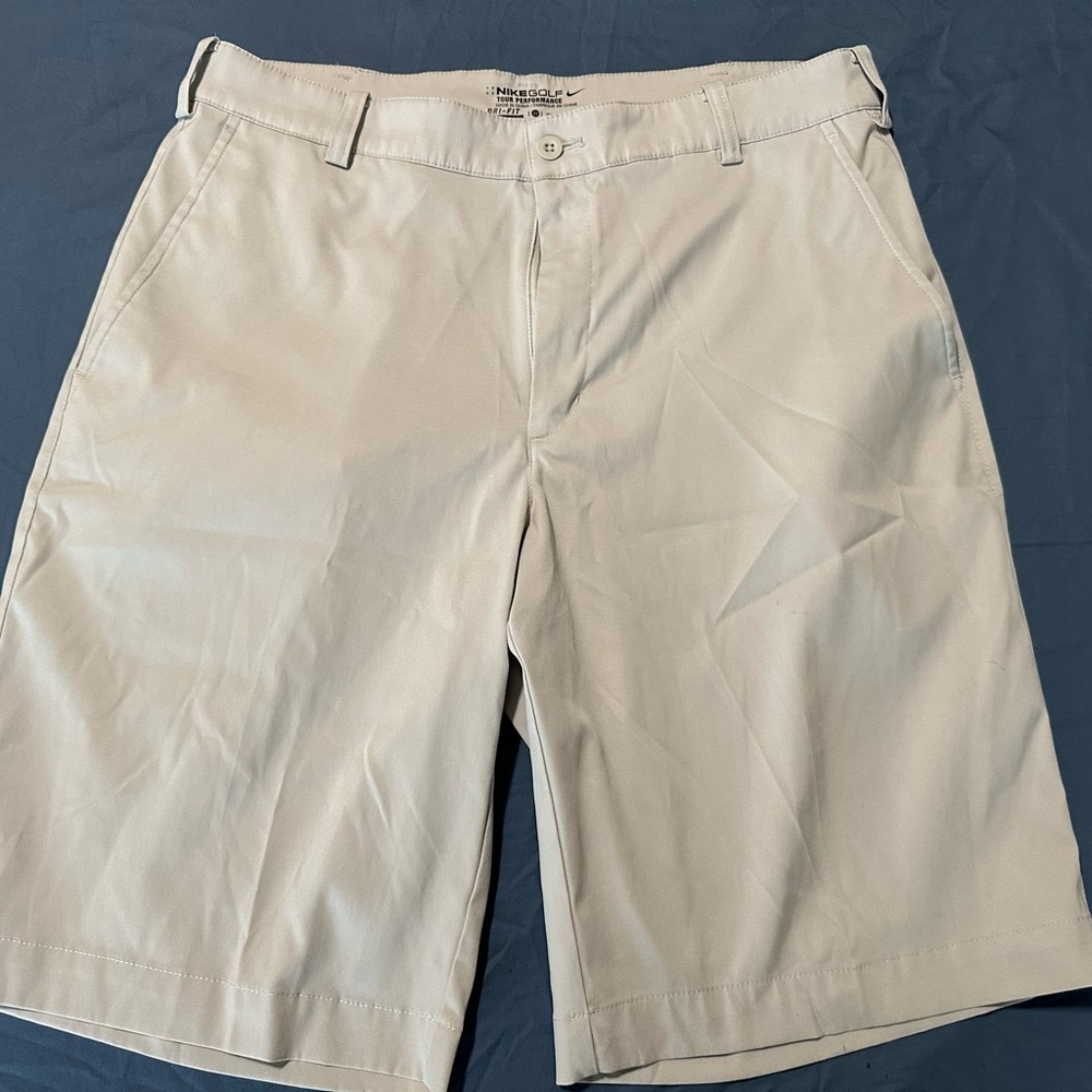 Nike Men's Light khaki Flat Front‎ Shorts